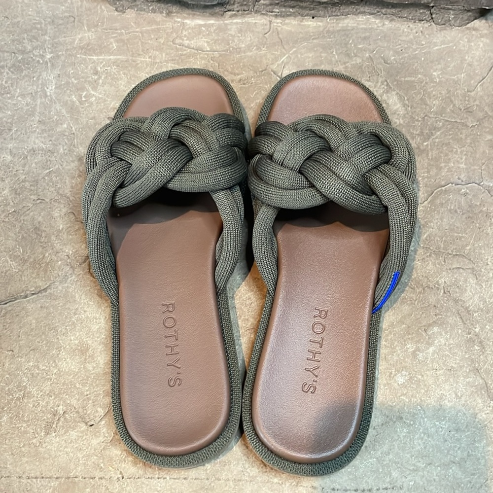 🤩Rothy’s🤩 - Picture 3 of 8